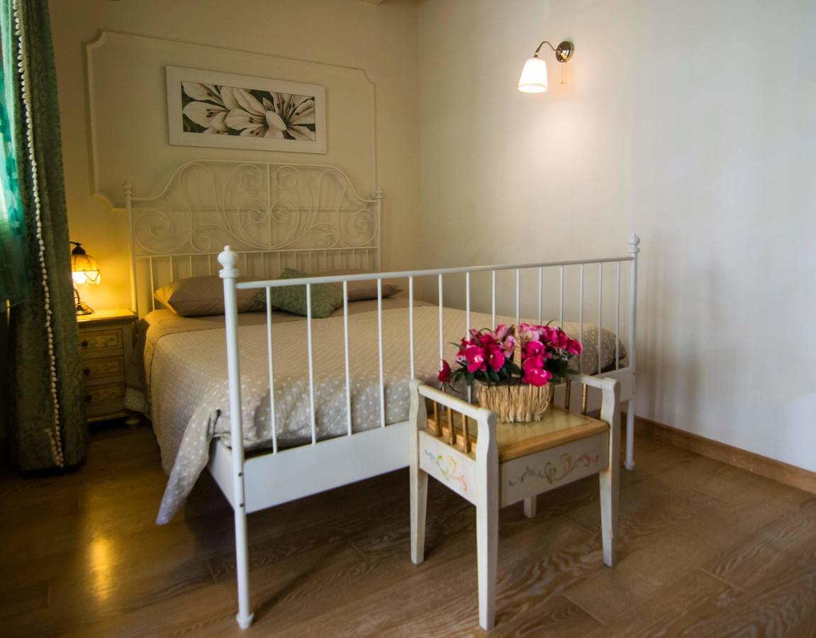Il Piccolo Giglio Bed and Breakfast Porto SantʼElpidio Buitenkant foto